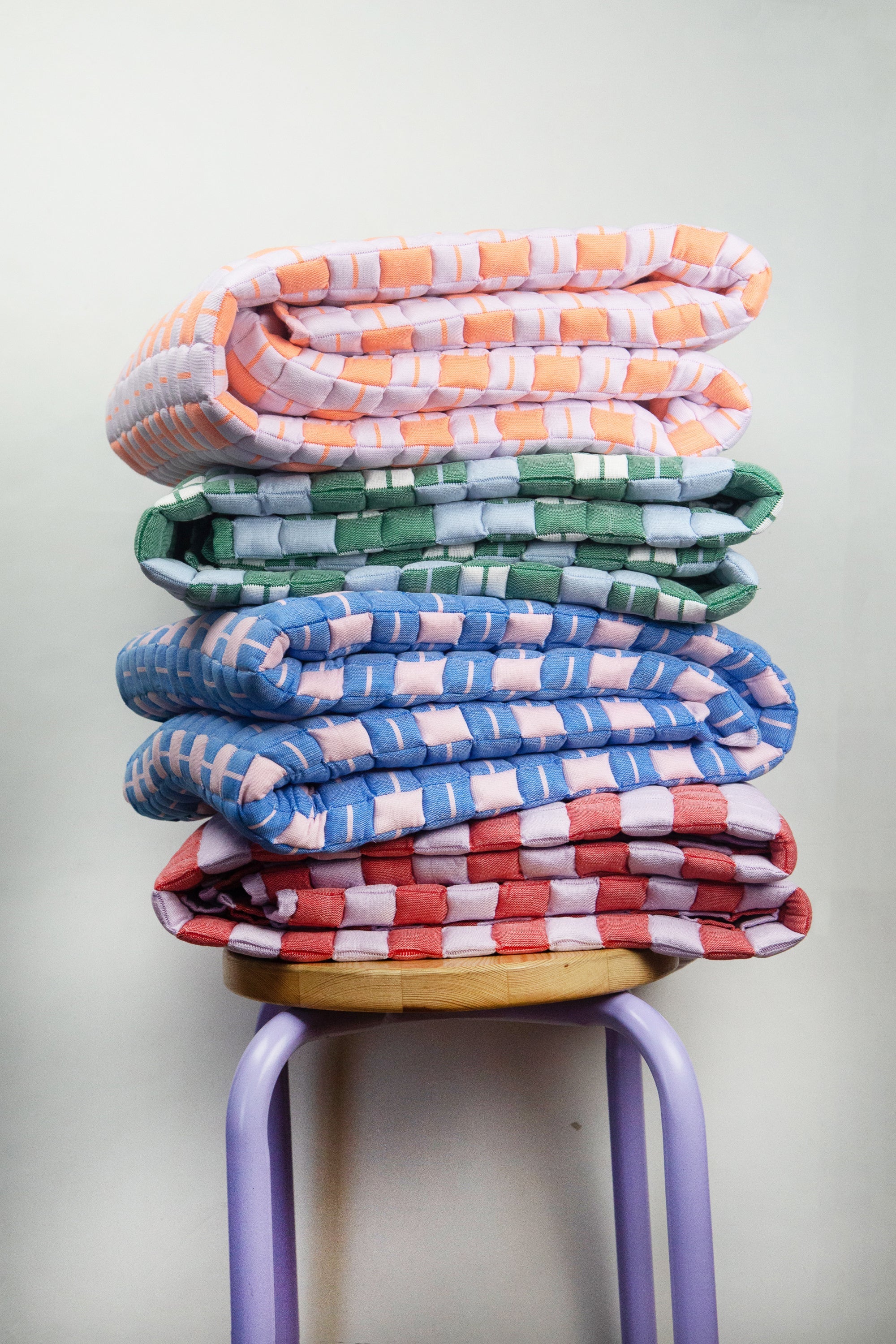 Quilted Sujani Throw Blanket - Pastel Lilac and Neon Orange – GRAY