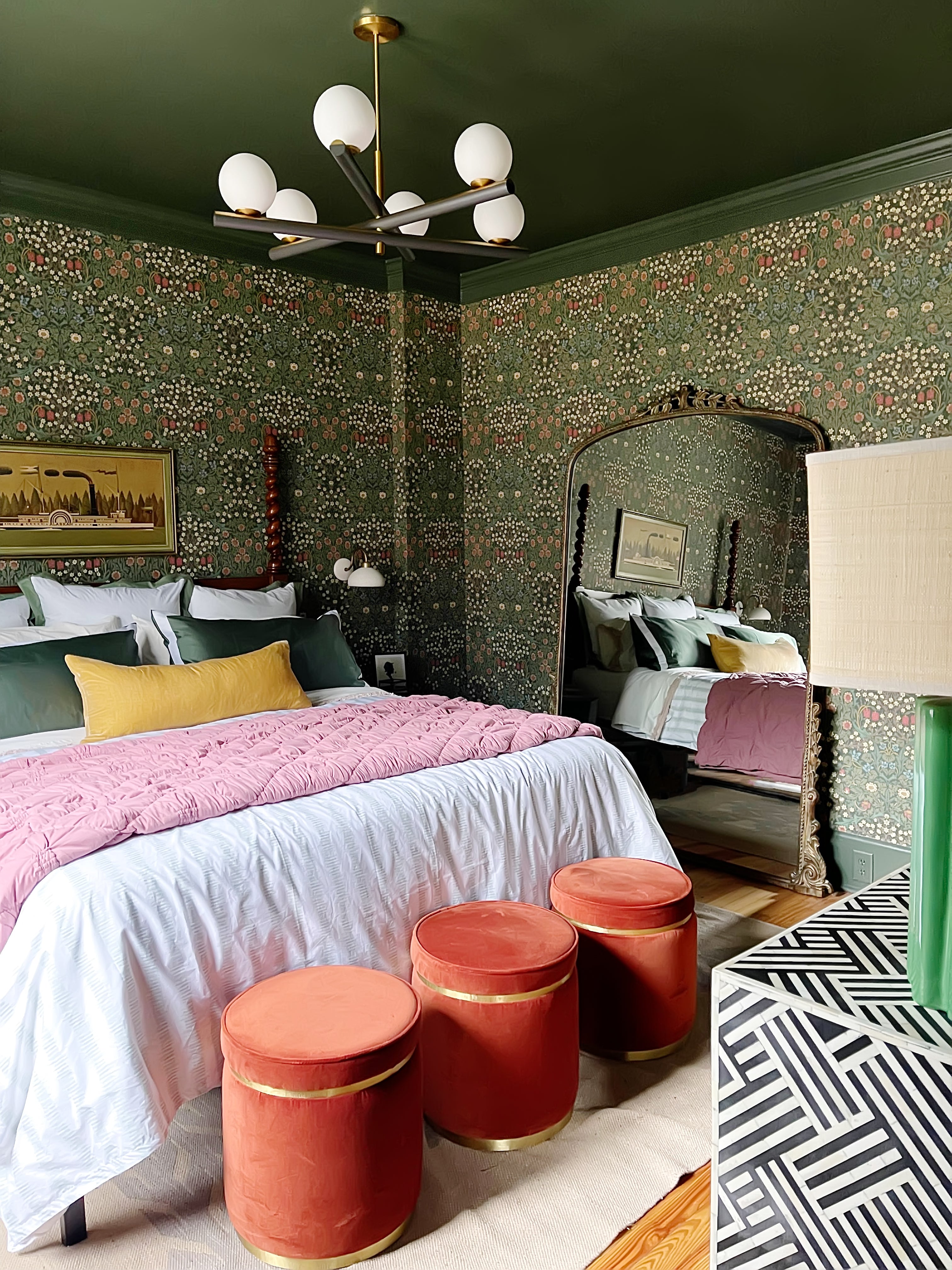 dark green master bedroom